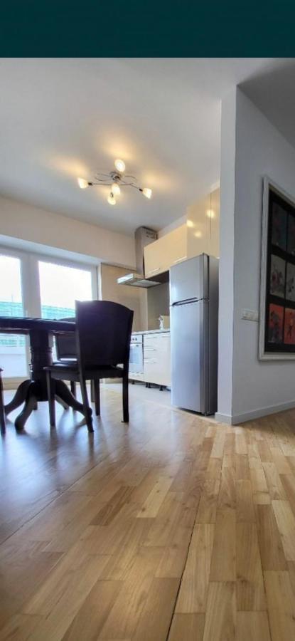 Apartament Ultracentral Piata Unirii Apartamento Bucarest Exterior foto